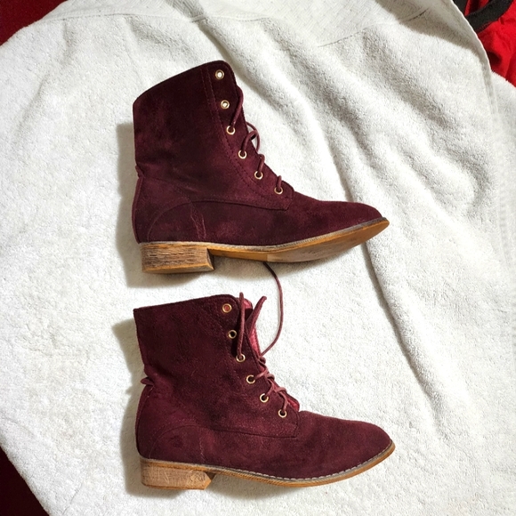 BU Collection Burgundy Boots - Picture 5 of 10